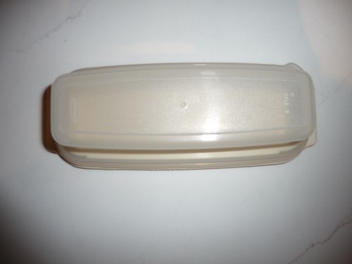 VINTAGE RUBBERMAID 0477 BUTTERDOSE - GEBRAUCHT - kostenloser Versand - Bild 2 von 9