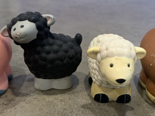 Vintage Set of 5 BATTAT 1997 Animal Figurines Toys (2 Sheep, Horse, Cow, Pig) - Picture 3 of 10