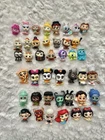 Disney Doorables Disney Mini Figurine Lot Minni Stitch Ariel Snow White + Stands