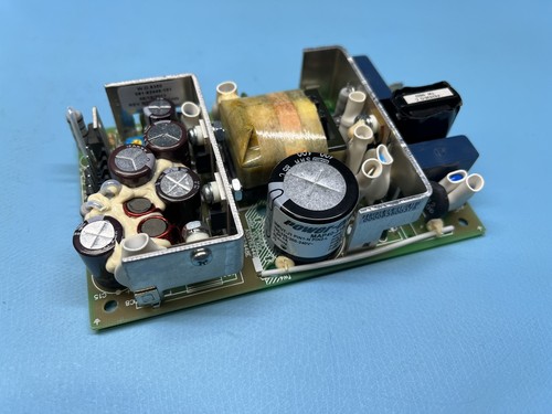 Fuente de alimentación MAP40-3100 POWER ONE AC/DC triple salida 5V/12V/-12V 3A/2A/0.3A 40W - Imagen 4 de 5