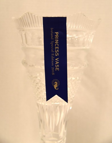 WATERFORD - SPECIAL EDITION - PRINCESS VASE - CRYSTAL - 2018 - IRELAND "NEW" - Picture 2 of 11