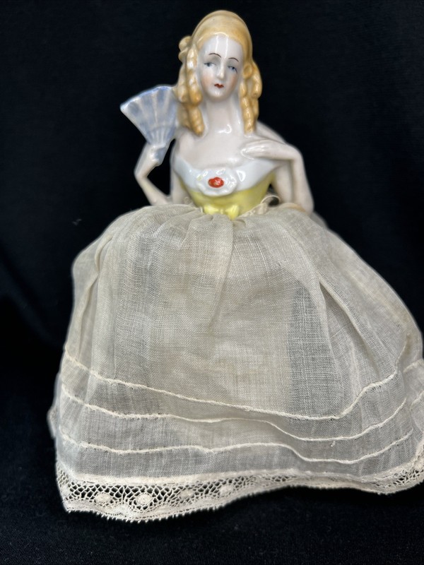 German Porcelain Half Doll Figurine Lady with Fan & Ringlets in Hair 8022  3.5"