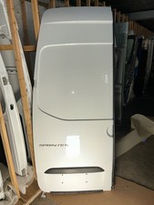 Mercedes Benz Sprinter W907 Hecktür Flügeltür Hinten Links Tür *NEUWERTIG* Mercedes Benz Sprinter W907 Hecktür Flügeltür Hinten Links Tür *NEUWERTIG*
