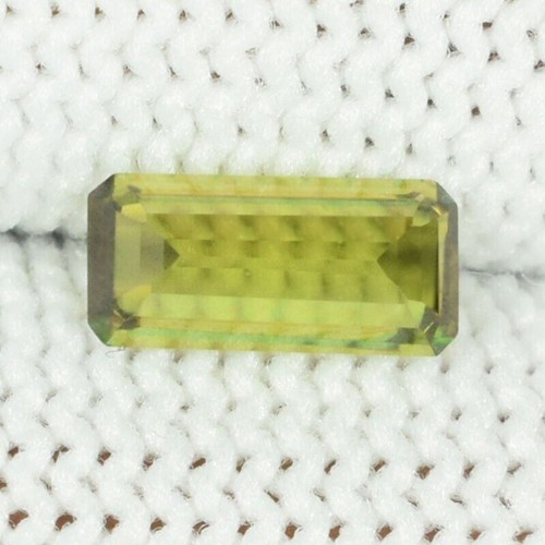 0,83 ct HERMOSOS DESTELLOS MULTICOLORES ESFERA NATURAL Octágono Ver Vdo 5286 YB - Imagen 2 de 3