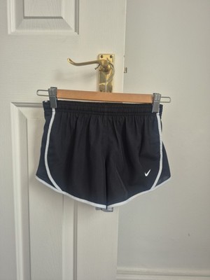 NIKE MÄDCHEN TEMPO DRI-FIT MID-RISE SLIP GEFÜTTERT LAUFSHORTS IN SCHWARZ GRÖSSE M 