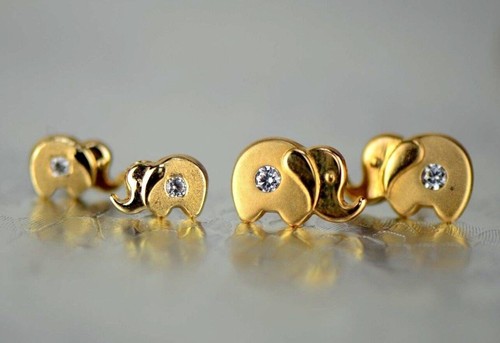 14k Solid Yellow Gold Elephant CZ Stud Earring with Screw Back - Picture 7 of 8