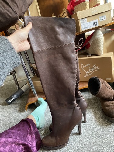 STUART WEITZMAN BROWN LEATHER KNEE HIGH BOOTS - SIZE 5.5 - Picture 6 of 10