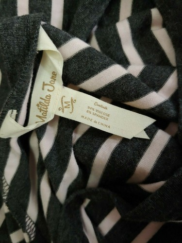 Matilda Jane Womens Top Sz Medium Gray Pink Striped Soft Stretch Long Sleeve - Picture 5 of 5