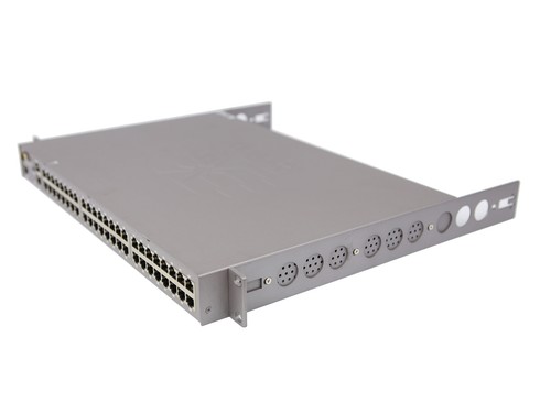 Raritan KVM Switch Dominion SX 48Ports Managed Rack Ears DSXA-48-AC  - Afbeelding 4 van 5