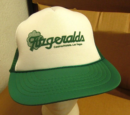 FITZGERALD’S Casino vtg trucker cap Las Vegas shamrock gambling hat Irish luck - Bild 1 von 2
