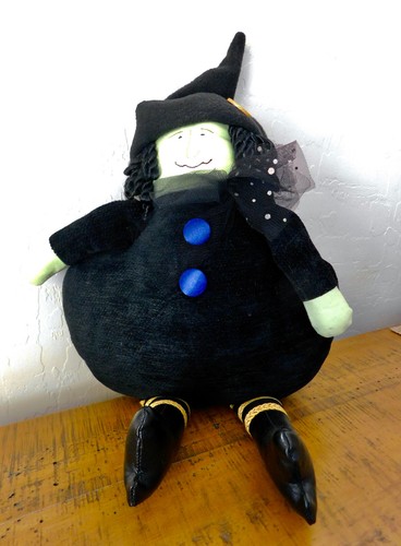 Woof & Poof Wizard of Oz Doll 2005  Ding Dong the Witch is Dead music box plush - Picture 1 of 5