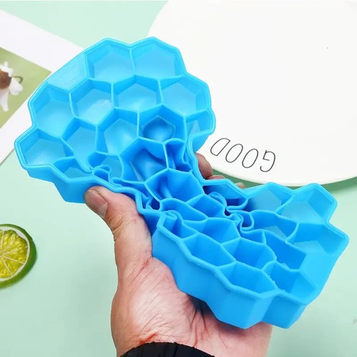 Silicone Ice Cube Trays 4 Pack Stackable Easy-Release BPA Free Cocktail Freezer - Picture 4 of 9
