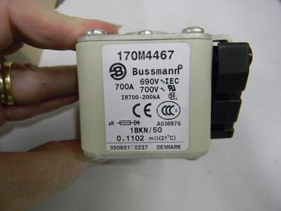 New Bussmann Buss 170M4467 Semiconductor Fuse 700 amp 690 volt K4
