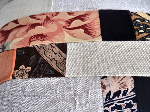 Patchwork Cushion Cover Antique Linen, Vintage Batik & William Morris 30 x 50cm - Picture 8 of 16