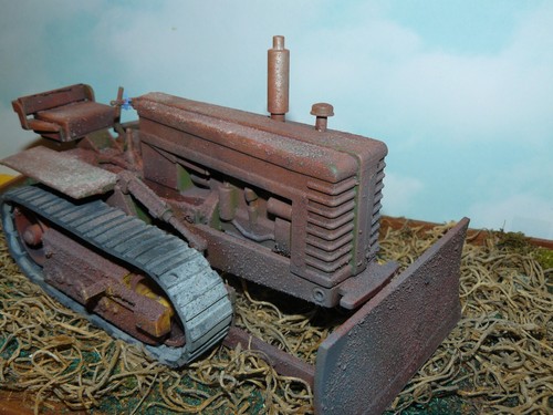 1:16 (DS) Unrestored and abandoned John Deere crawler with dozer blade - Picture 10 of 13