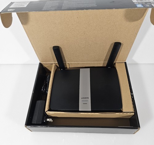 Linksys EA6350, AC1200 Dual-Band Smart Wi-Fi Gigabit Router - Picture 2 of 10