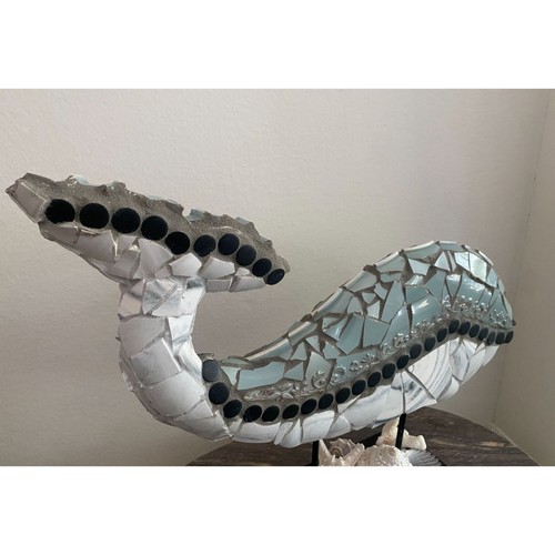 The French Art of Mosaic ~ Embellished Whale Statue ~ Coastal Decor ~ - Picture 15 of 16