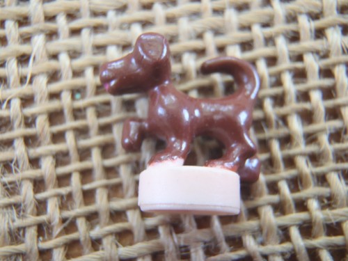 Polly Pocket 2 Bunnies Petland 2000 Hacienda Ranch Brown Dog Puppy Figure - Picture 1 of 4