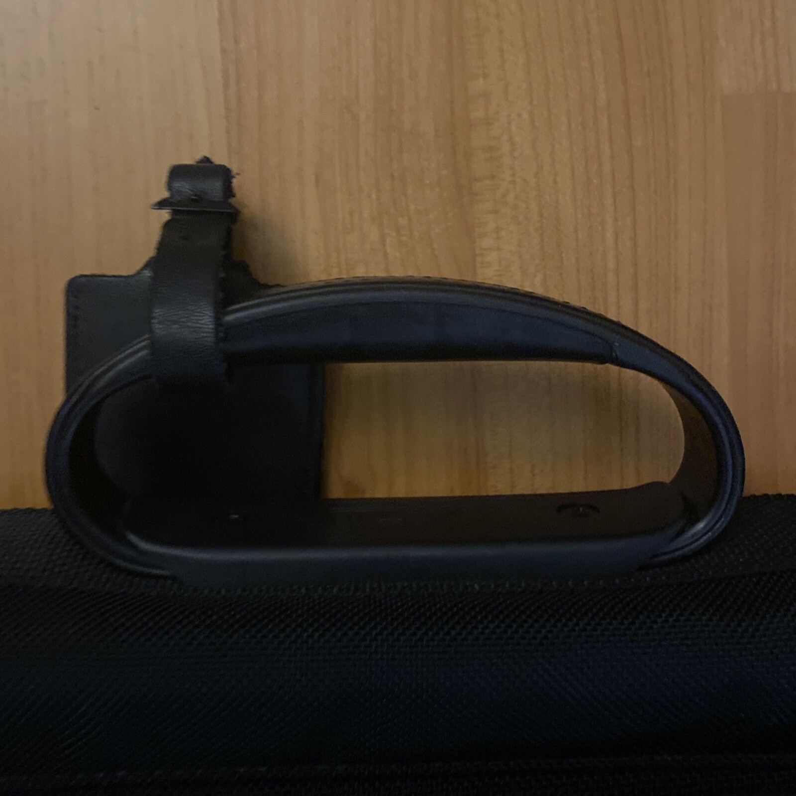 TUMI Tri-Fold 42\