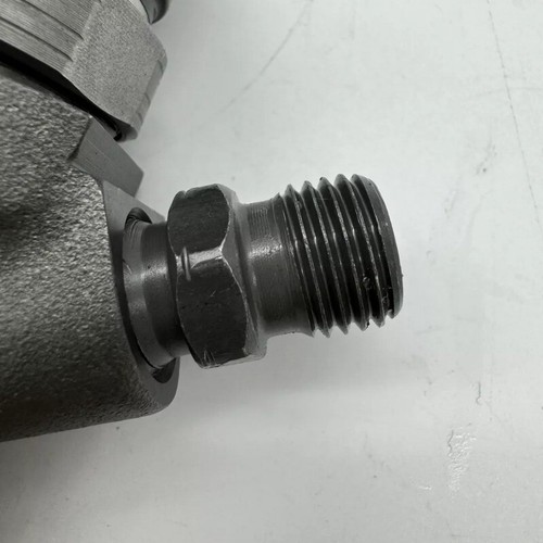 1X Diesel Fuel Injector For VW Audi 2.0 TDI 0445110369 03L130277J 03L130277Q - Picture 4 of 6