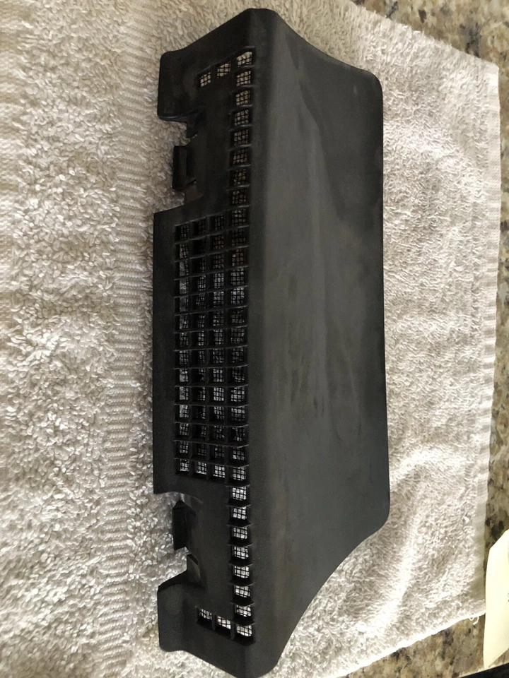 2011 Nissan Cube Upper Top Cowl Cover Trim Lid LF44-5951-100 OEM - Image 2 of 3