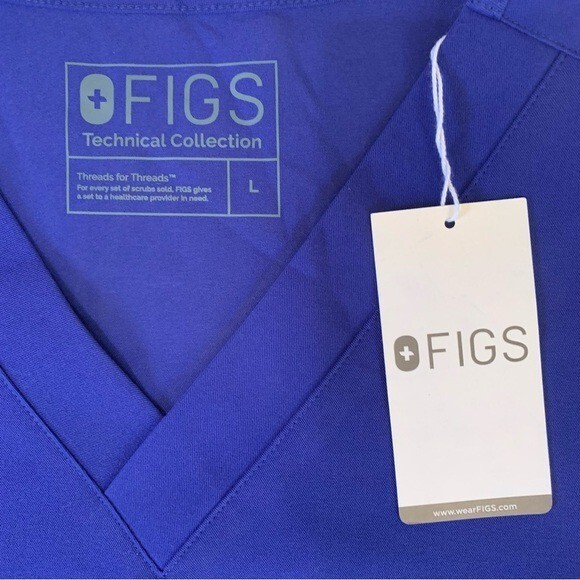 Figs Scrub Top - Leon Two-Pocket Scrub Top - Size Mens XS