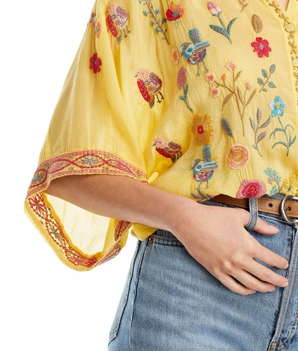 $280 Johnny Was Roylane Blouse Yellow Soft Citron Embroidery M Oversized NWOT - Picture 4 of 8