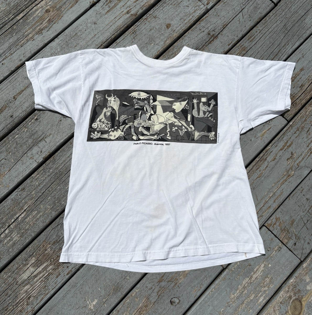 Vintage Pablo Picasso Guernica Tee Shirt White Rare Art 90s Medium