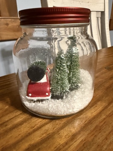 Lote de 2 globos de nieve sin agua de Target en frascos coche cámper árbol rojo - Imagen 15 de 21