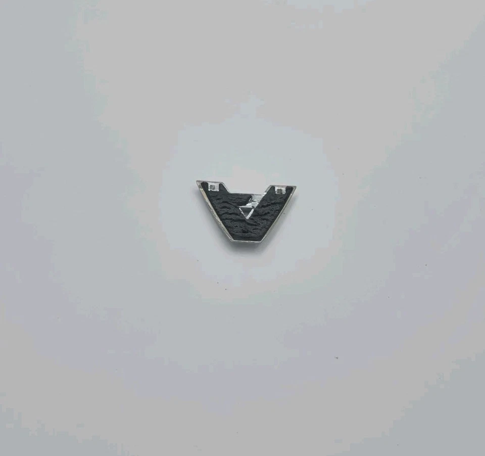 1999-2005 Volkswagen Golf Jetta V6 emblema traseiro cromado logotipo emblema placa OEM - Imagem 3 de 3