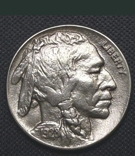 Uncirculated 1928 Buffalo nickel 5C  superb strike no reserve