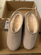BEARPAW Cara II Mushroom Suede Shearling Lined Slip-On Slipper Beige 8M
