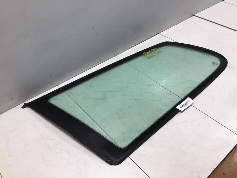 Volkswagen Passat SW 2006 2010 cuarto trasero izquierdo cristal OEM+ Foto 3 de 4