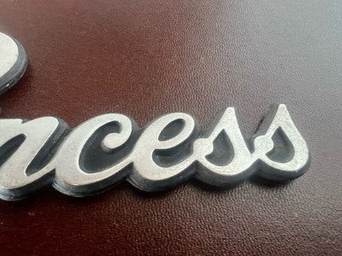 Emblem Austin Princess Auto Geschriebenes Emblem Logo Metall Original - Bild 4 von 7