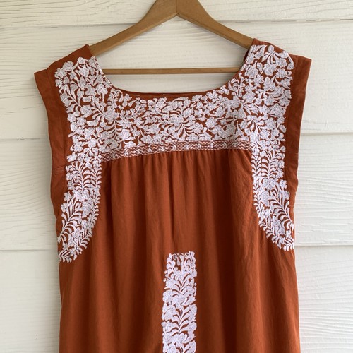 Vestido J. Marie Naranja Oaxaca Floral Bordado Talla Mediana Bolsillos Forrado - Imagen 2 de 8