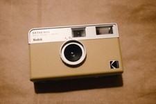 Kodak EKTAR H35 Sand half frame Film Camera Focus free