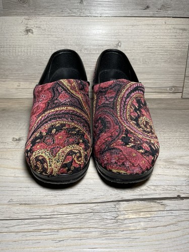 Bjorndal~Woman 6~Ally Paisley Clogs Slip on Clogs #136342 Tapestry Pink Metallic - Picture 4 of 7