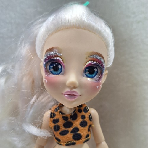 FailFix 2 Dreami Epic Color N Style Makeover 8.5" Fashion Doll nude w/ shirt - Picture 3 of 5