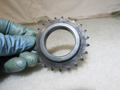 Vauxhall Vivaro Mk2 2.0 CDTi M9R engine crank shaft crankshaft sprocket cog - Picture 3 of 4