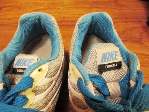 Nike Air Max Torch 4 Damen-Laufschuhe Cross-Trainingsschuhe grau/türkis Größe 6,5 - Bild 7 von 7