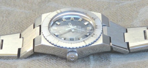 1973 OMEGA GENEVE STAINLESS 24J CAL 684 AUTOMATIC SEAMASTER 200M DIVER WATCH - Picture 7 of 12