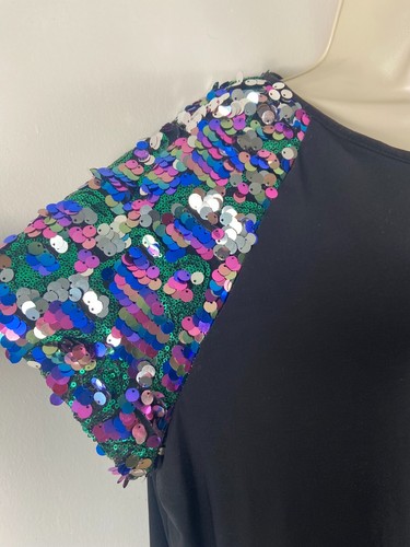 Love label UK size 18 black polyester top with purple sequence shoulders - Picture 6 of 14