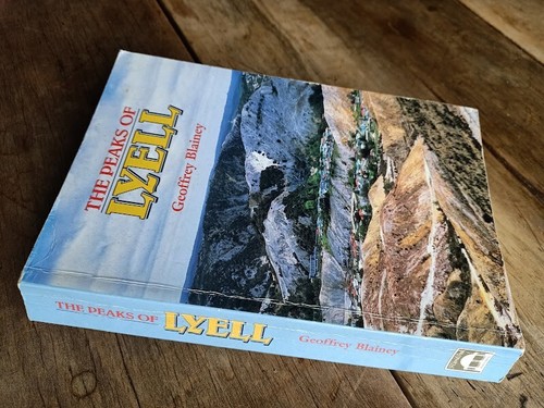 THE PEAKS OF LYELL Tasmanian mining history G BLAINEY softcover, 1993 Mt Lyell - Picture 8 of 11