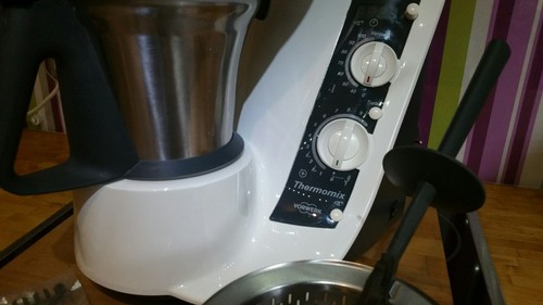 VORWERK THERMOMIX TM21 FOOD PROCESSOR WITH COOKING FUNCTION FLAVOUR & NEW ACCESSORIES - Picture 2 of 6