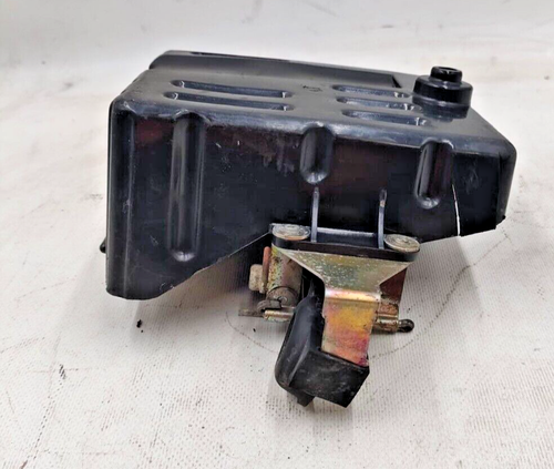 VANO PORTA BATTERIA -HONDA VF 400 F ANNO 1982 AL 1984 - Imagen 6 de 11