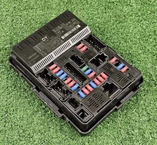 2014-2018 Infiniti QX60 Q50 Control Unit IPDM Fuse Relay Box OEM USED 284B73JV0D