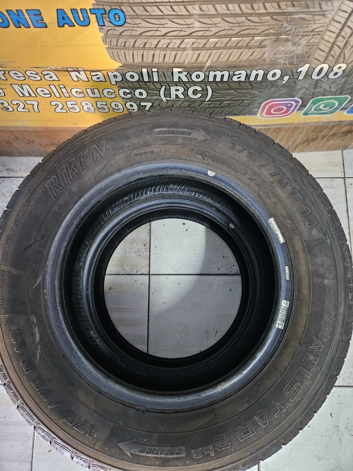 Foto 3 di 3