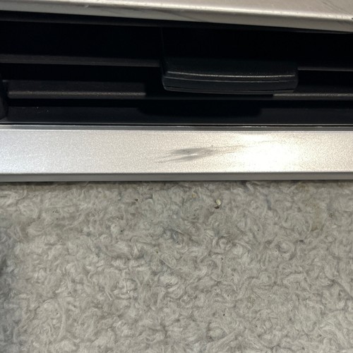 2015-2020 HONDA FIT Dash Center A/C Heater VENTS ASSEMBLY OEM FLAWS - Picture 6 of 12