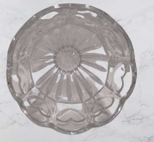 Fifth Avenue Lead Crystal Heart Vase - Picture 4 of 6