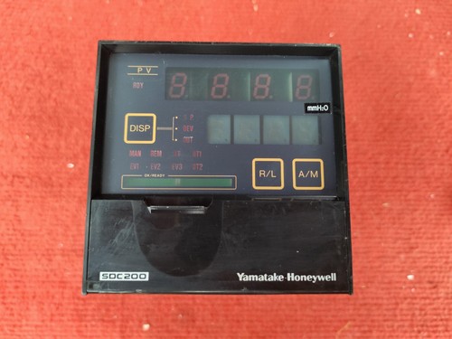 P:MP1 YAMATAKE HONEYWELL SDC200 ,SDC2005GC01A006D1 ,FREE SHIPPING COST - Picture 1 of 7